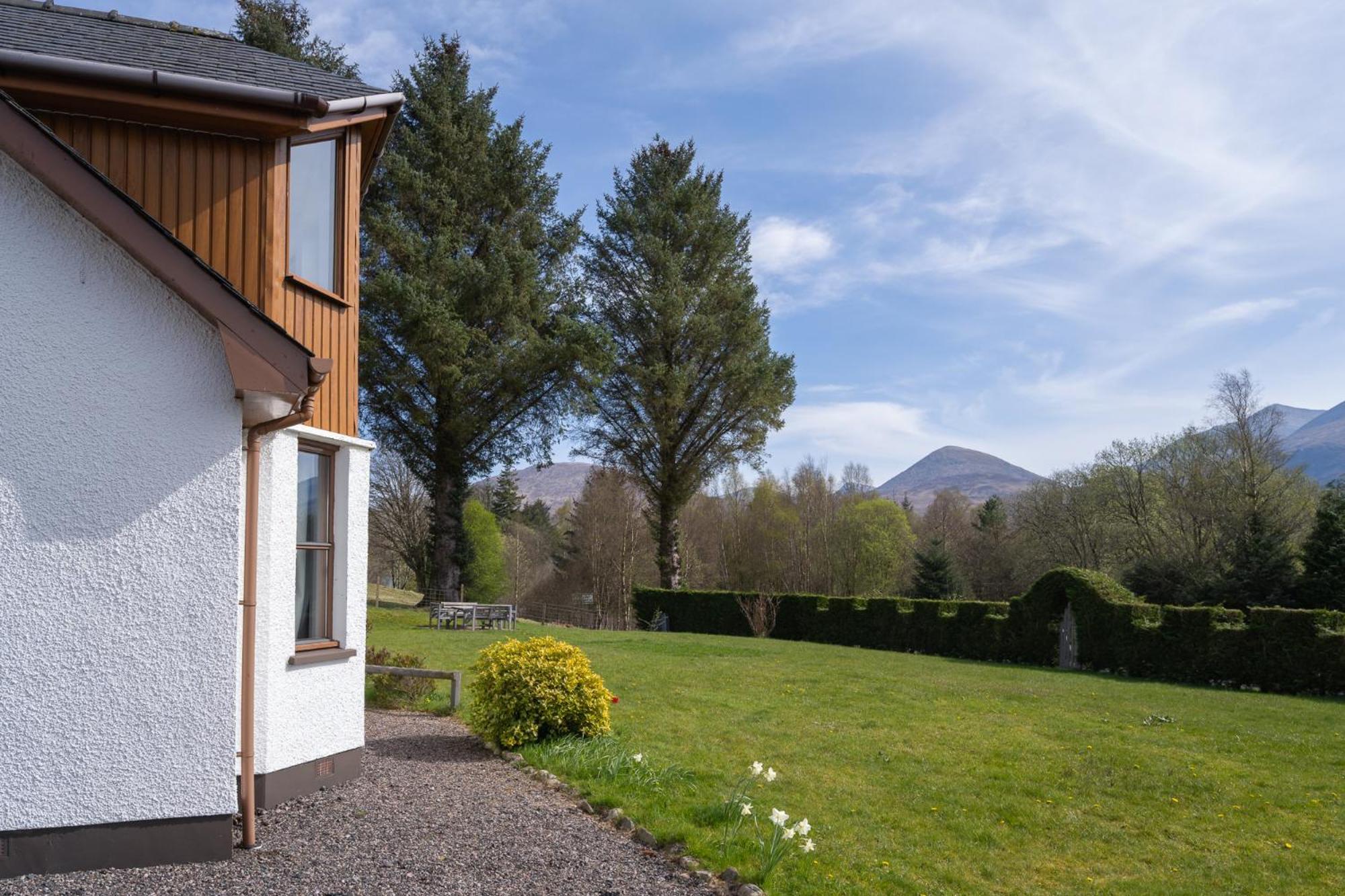 Mizpah Bed & Breakfast Near Ben Nevis Highlands Roybridge Esterno foto