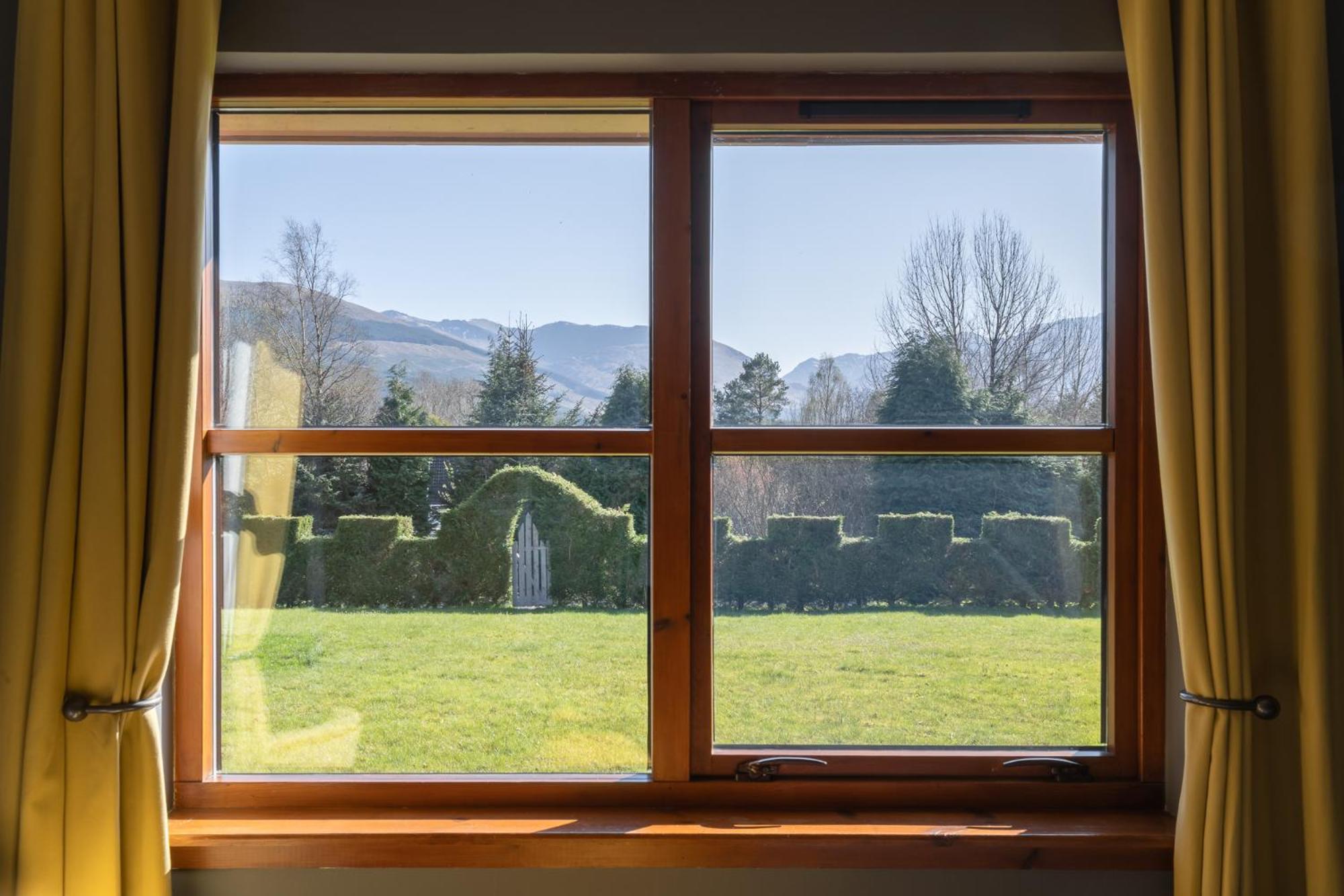 Mizpah Bed & Breakfast Near Ben Nevis Highlands Roybridge Esterno foto